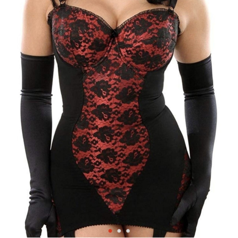 Rare 2009 What Katie Did shape wear